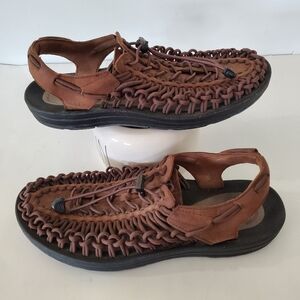 Men's Keen UNEEK Brown Woven Sandals 11.5